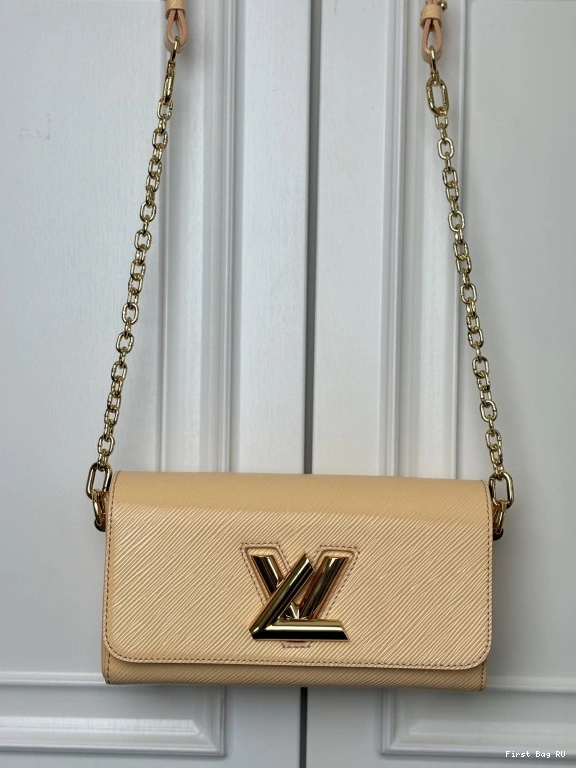 Firstbag TWIST-23.5*12*7 LOUIS VUITTON cm 0710